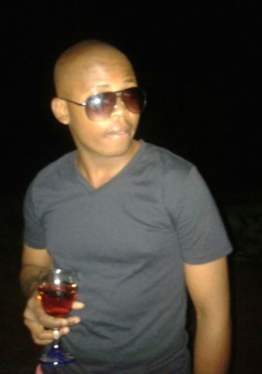 Charlie123_qkh