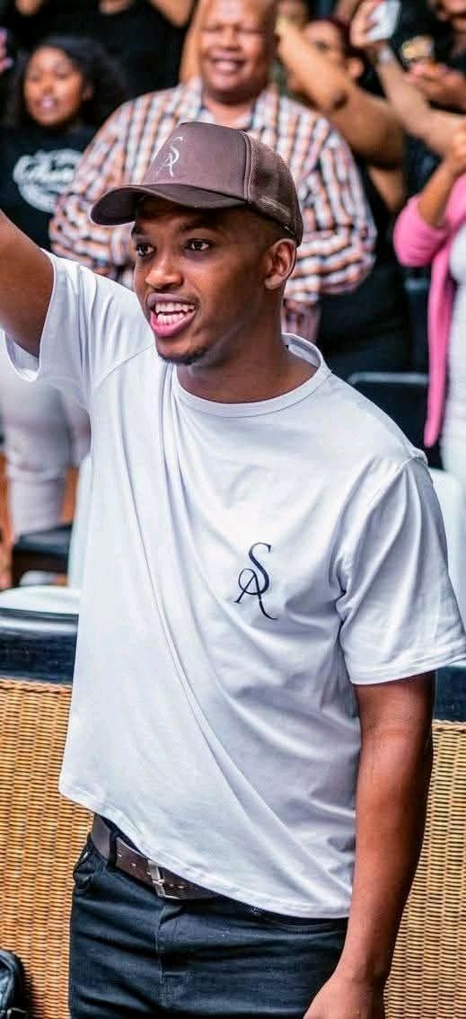 Andile23tdh Andile23tdh